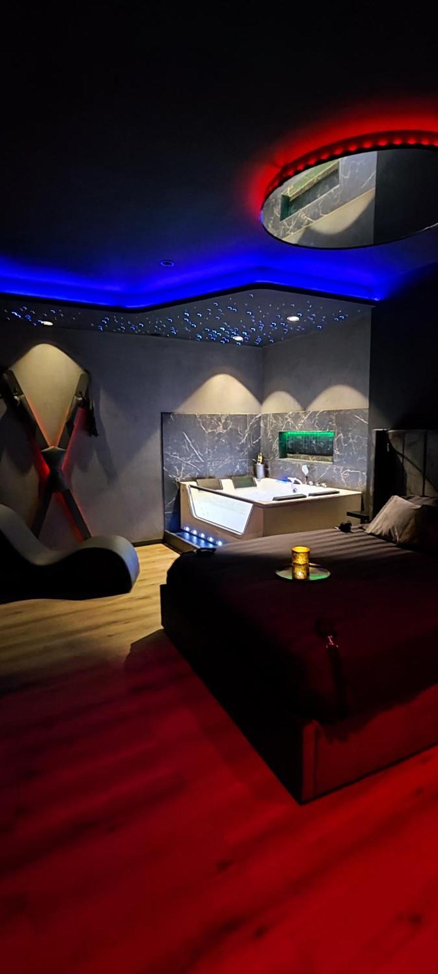 Loveroomxspa Bourg-Saint-Christophe Buitenkant foto