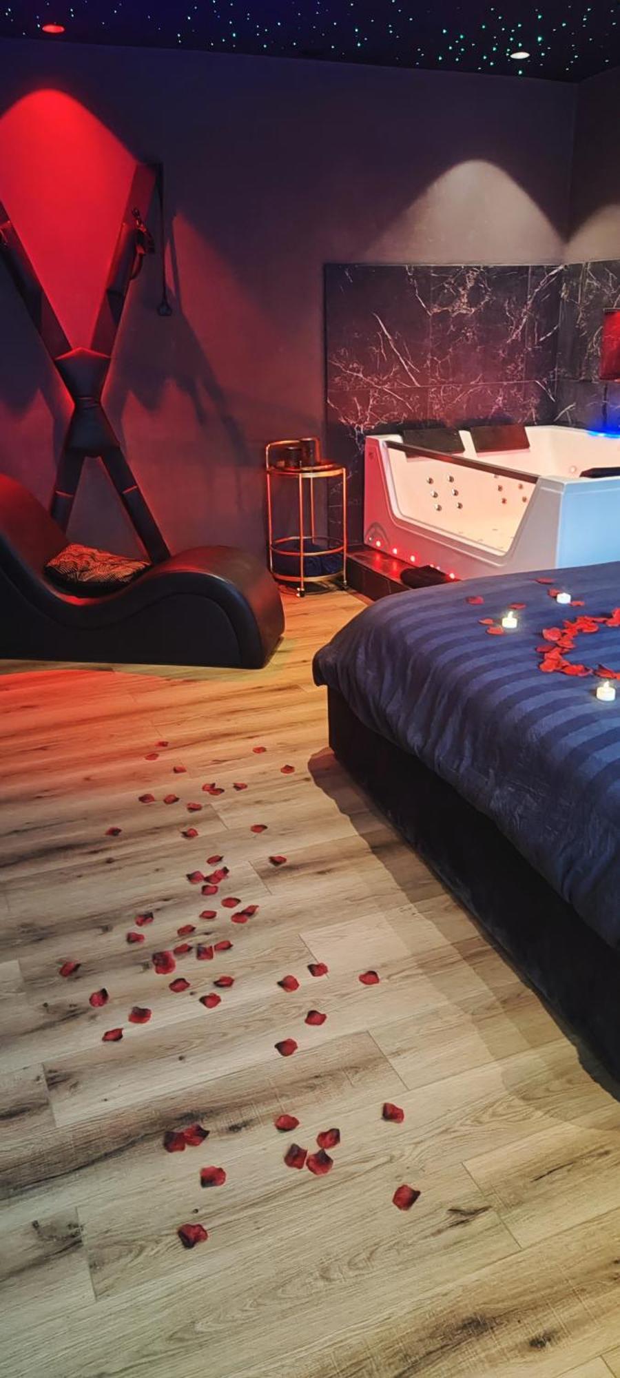 Loveroomxspa Bourg-Saint-Christophe Kamer foto