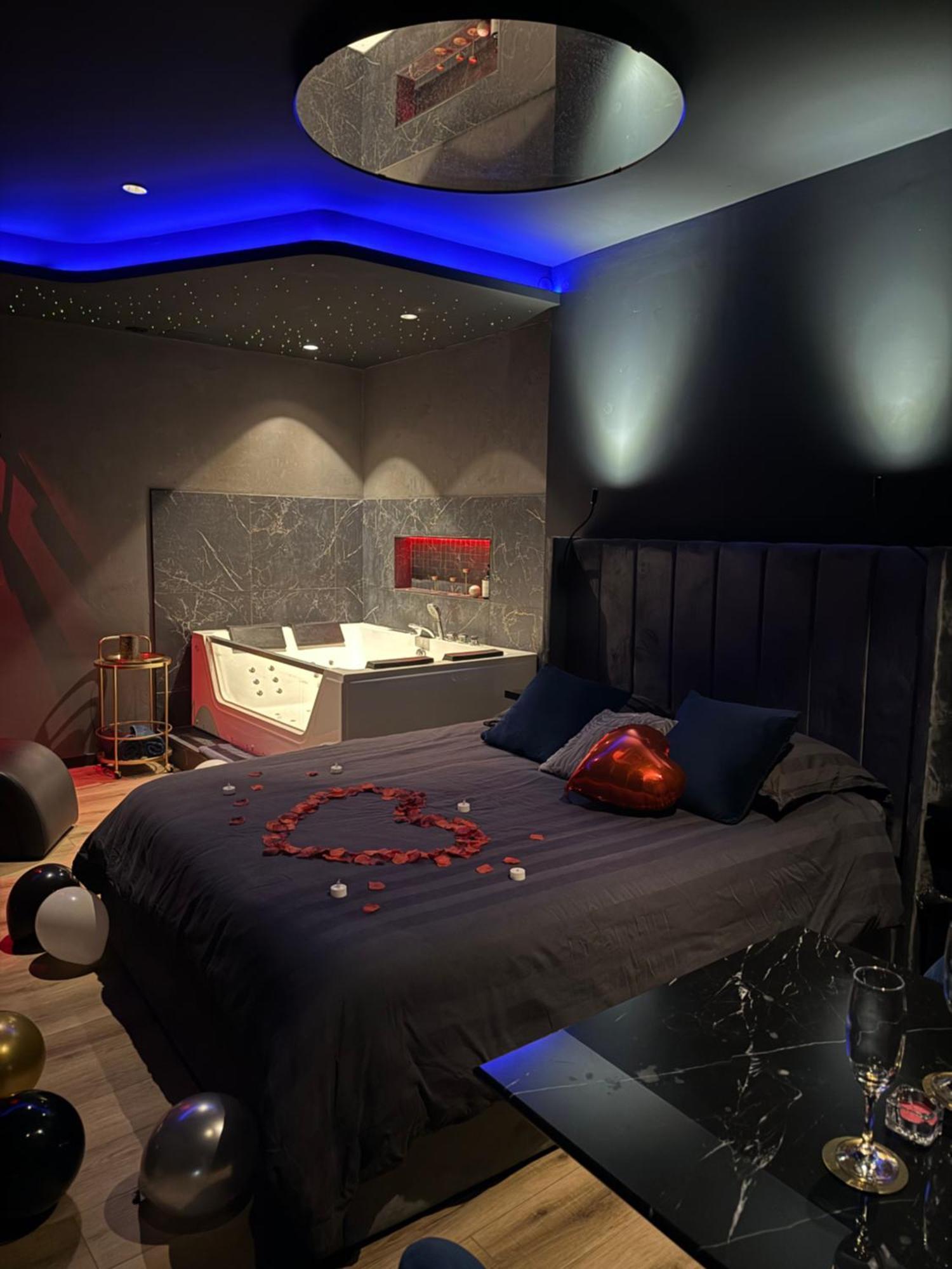Loveroomxspa Bourg-Saint-Christophe Buitenkant foto